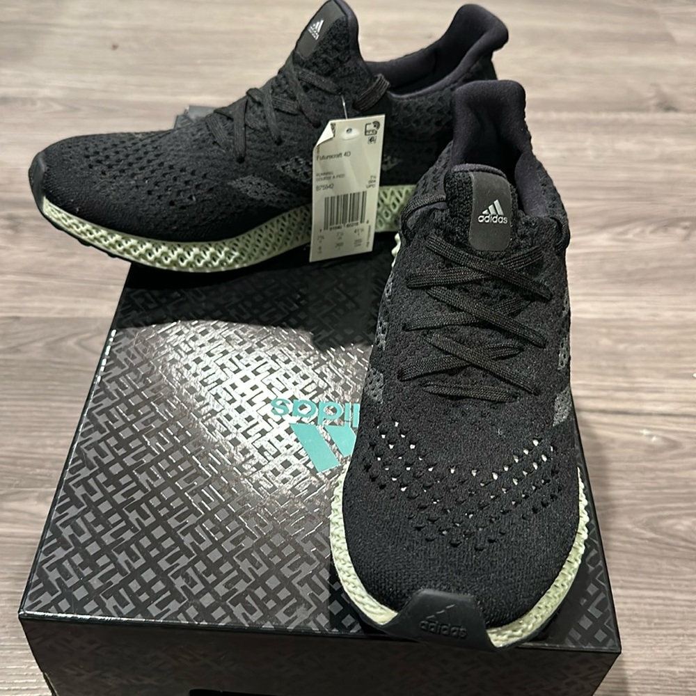 Futurecraft 4D Size 8